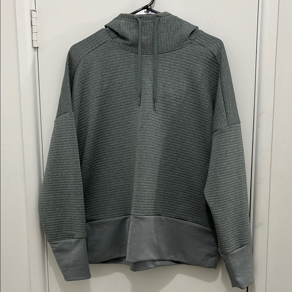 Nike Sweater - Picture 1 of 3